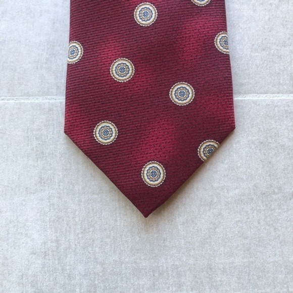 Joseph Abboud Red Tie - Picture 7 of 8